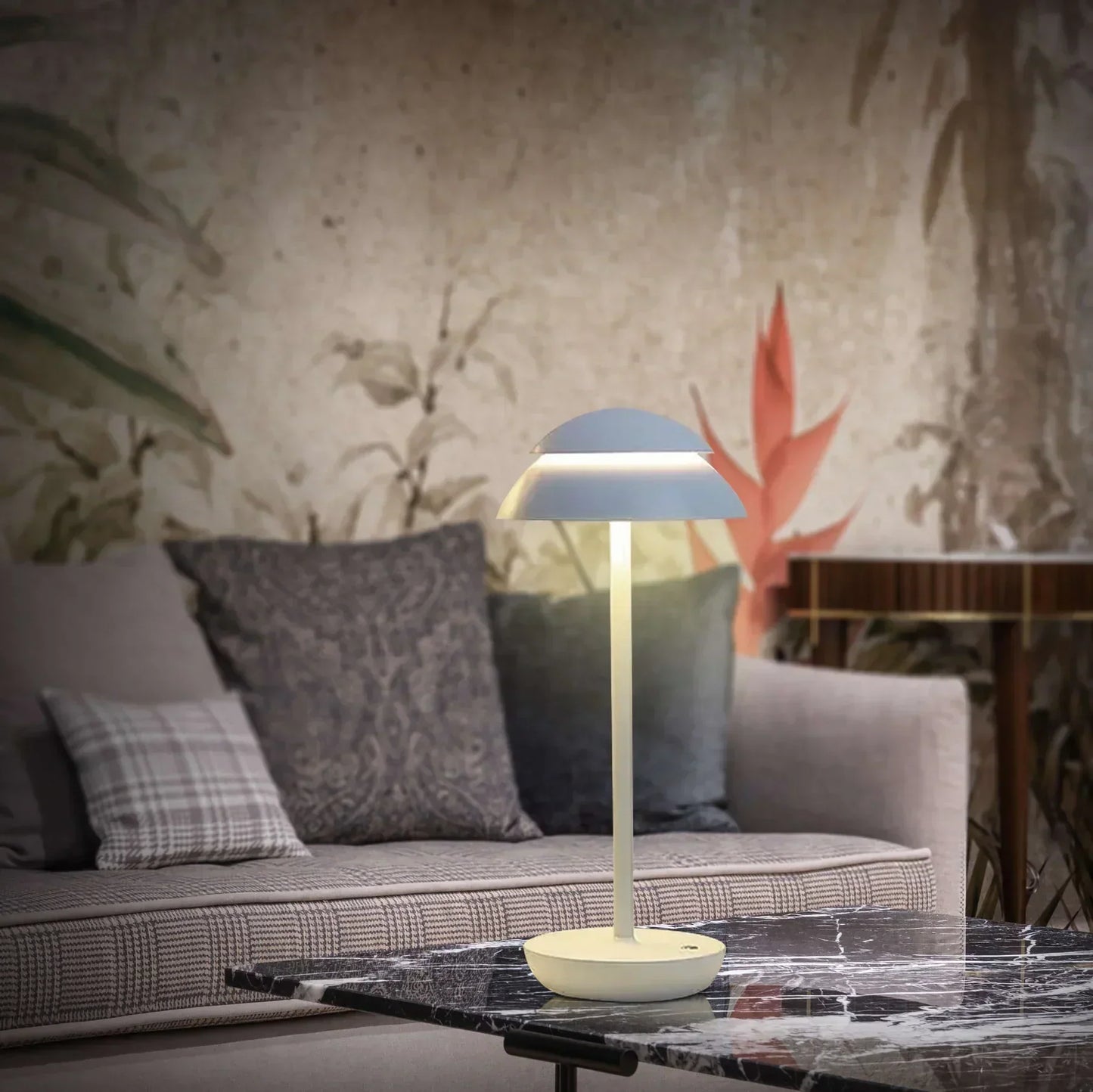 High-Quality Lighting Lamp | 1+1 GRATIS